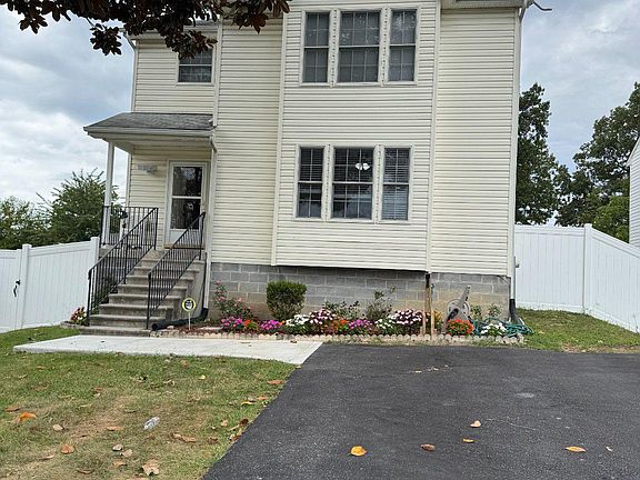 2nd image of 9514 Washington Ave
