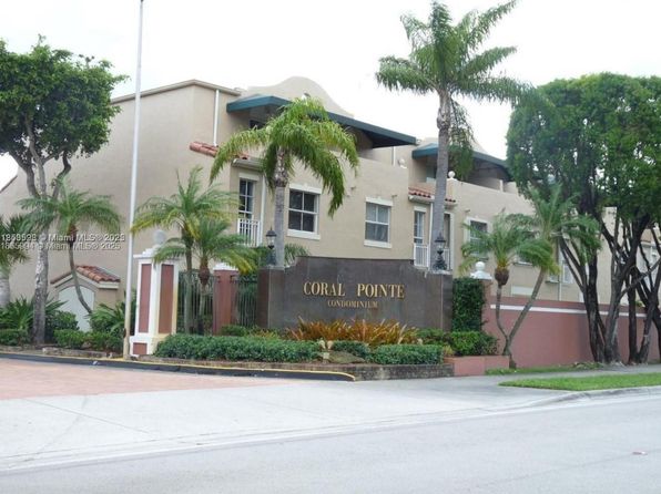 8660 NW 5th Ter #15-202