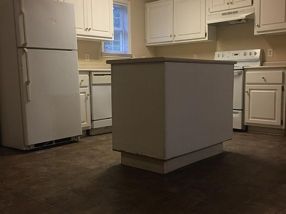 5th image of 5613 Landings Pkwy