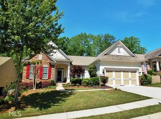 6348 Falling Water Ln, Hoschton, GA 30548