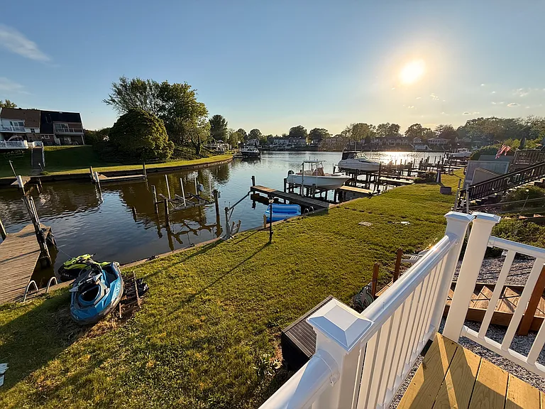 524 Anchor Dr — Photo 4