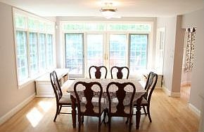 5th image of 63 Crestwood Dr