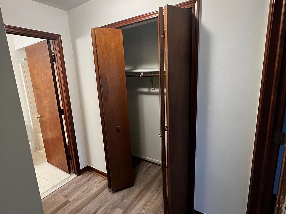 1st image of 8192 Annsbury Dr APT 11