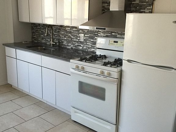 5th image of 2122 29th St
