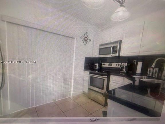 4th image of 2485 W 76th St APT 207