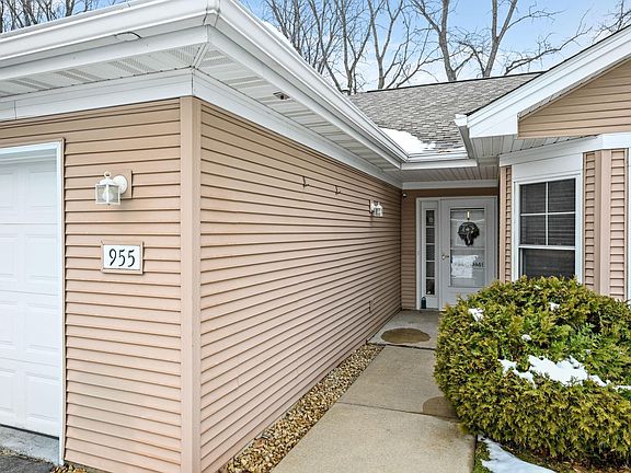 2nd image of 955 Bahls Dr