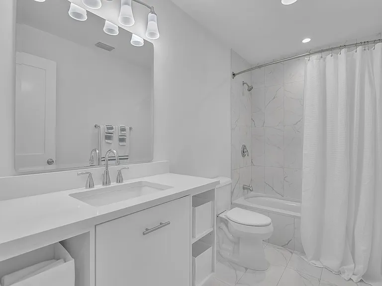 3902 Sabal Palm Dr — Photo 22