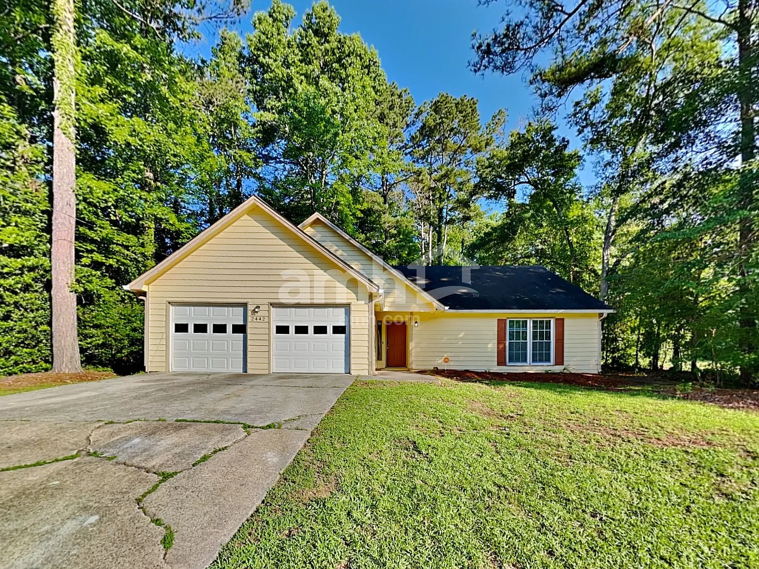 4 bed, 2.0 bath, 1780 sqft, $1,950 — Photo 1