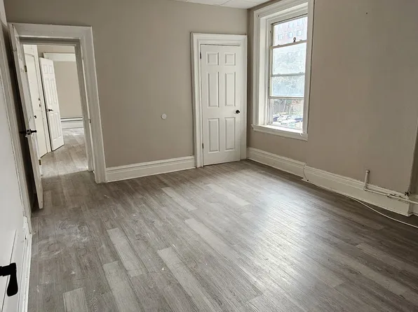 442 Main St #3L, Paterson, NJ 07501