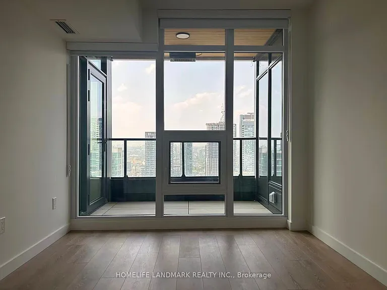 1 Concord Cityplace Way #3802 — Photo 8