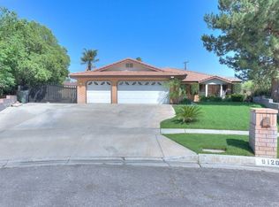 9120 Boxwood Ave, Fontana, CA 92335