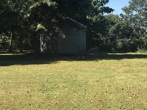 5th image of 6624 NE 50th St