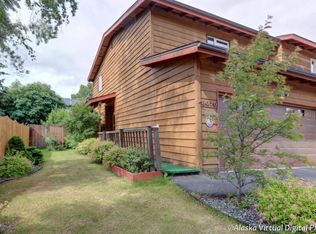8070 Fairwood Cir, Anchorage, AK 99518