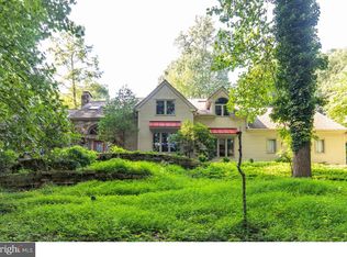 1010 Meadow Crest Dr, Phoenixville, PA