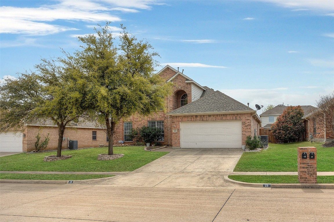 19 Spring Garden Dr, Edgecliff Village, TX 76134 Zillow