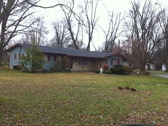 2nd image of 1124 Camelot Dr