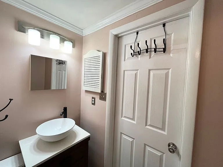 5414 Wayne St — Photo 13