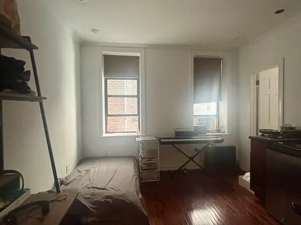 41-43 43rd Street image 1 of 10