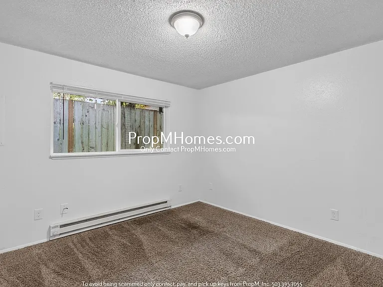 1131 NE 162nd Ave — Photo 7