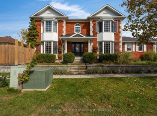 2 Brushwood Cres, Barrie, ON L4N 7G5