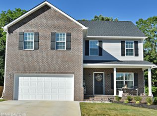 7640 Honey Oaks Rd, Corryton, TN 37721