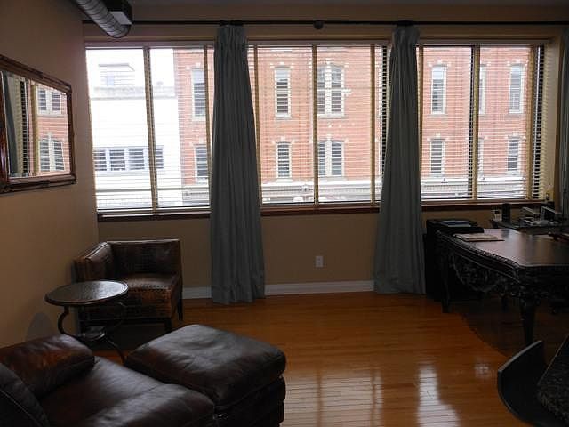 1st image of 120 Washington St