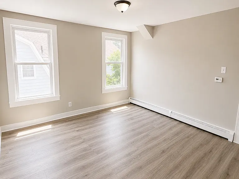 27-29 N Munn Ave #5C — Photo 6