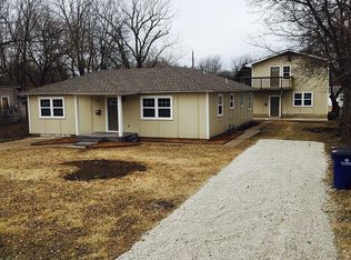 332 S Sycamore St, Nowata, OK 74048