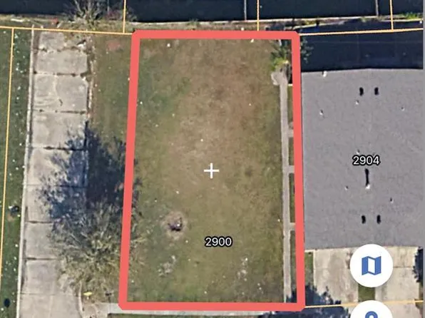 2900 N Monterey Ct, Gretna, LA 70056