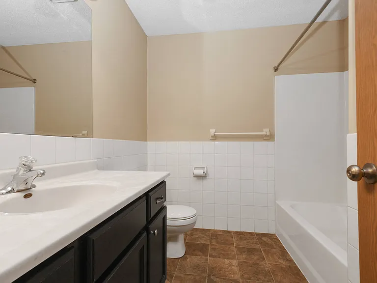 Dellwood Estates — Photo 16