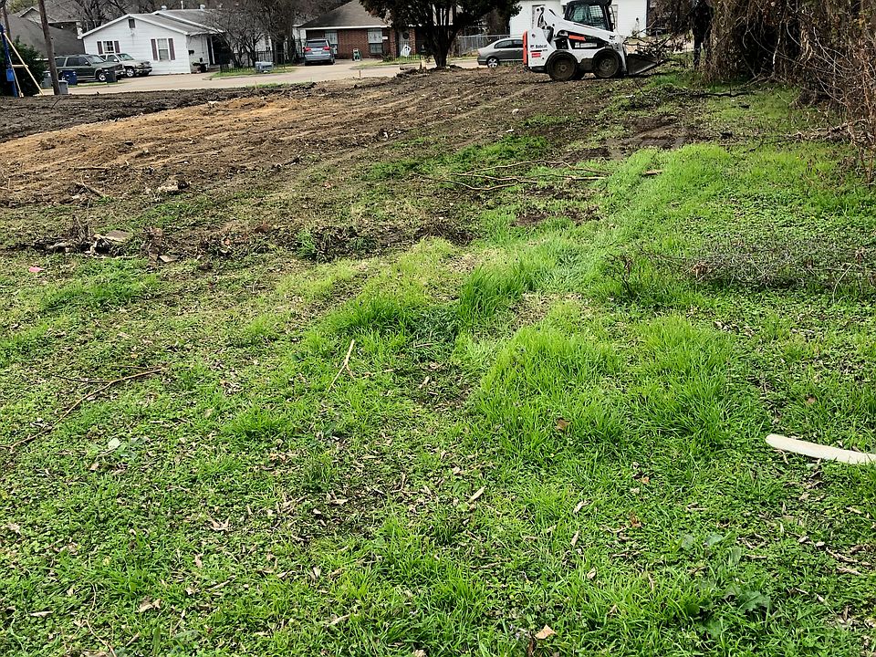 1st image of 2416 Wycliff Ave
