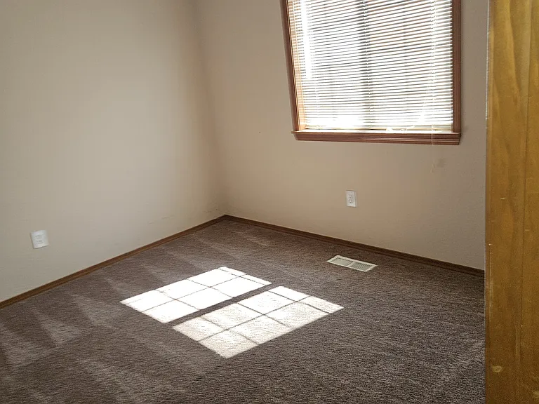 2334 Island Dr NW — Photo 10
