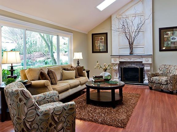2nd image of 6435 Montego Ct