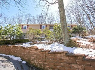 223 Old Post Rd, Port Jefferson, NY 11777