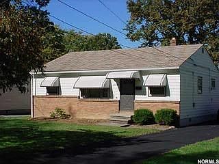1st image of 34055 Sylvia Dr