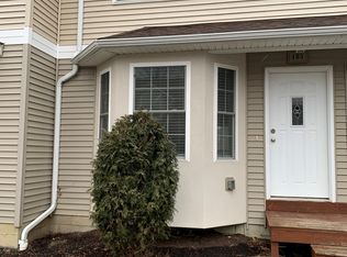 5282 Crabapple Dr, Erie, PA 16509