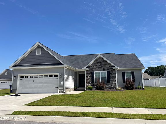 2nd image of 620 Moonstone Court