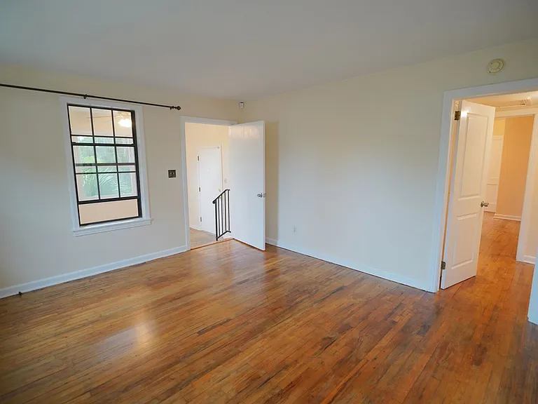 212 Rudy Hubbard Way — Photo 5