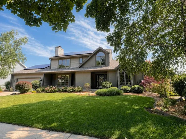 1411 Willow Trl, Middleton, WI 53562