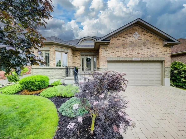 26 Orchard Way, Wilmot, ON N3A 4P7