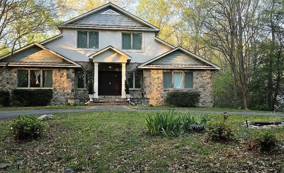 1st image of 10060 Harmony Hill Rd