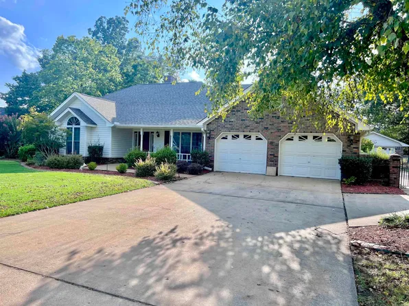 330 Edwards St, White Hall, AR 71602
