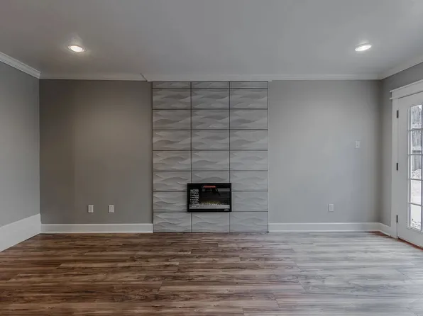 (undisclosed Address), Garland, TX 75044