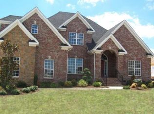 1920 Masterpiece Ave, Murfreesboro, TN 37130
