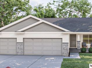 17612 Scott St, Bennington, NE 68007