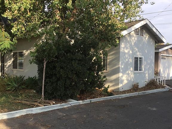 4th image of 10559 Poplar St