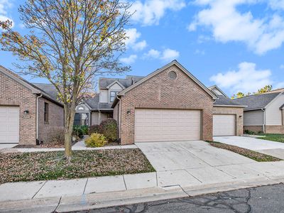 443 Sumark Way, Ann Arbor, MI, 48103