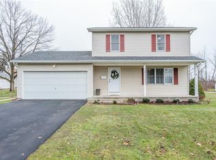 68 Appian Dr, Rochester, NY 14606