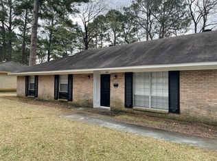 145 Green Harbor Dr, Jackson, MS 39206