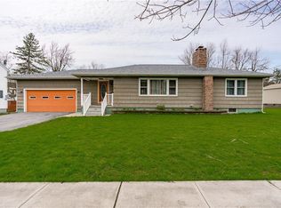 658 S Hamilton St, Watertown, NY 13601